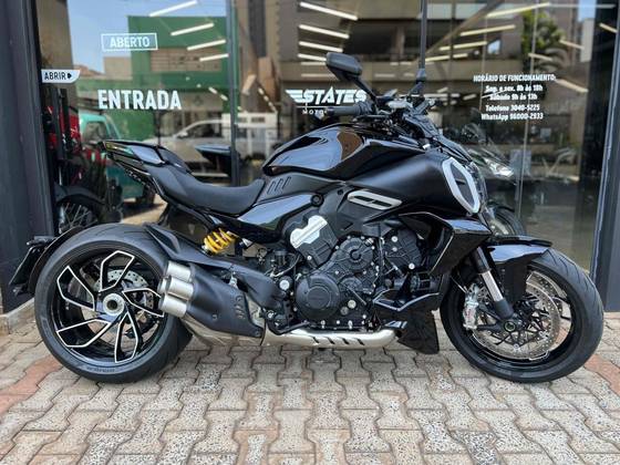 DUCATI DIAVEL V4 DUCATI DIAVEL V4